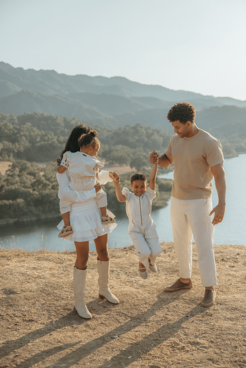 Families photography by Capture Connect Photography